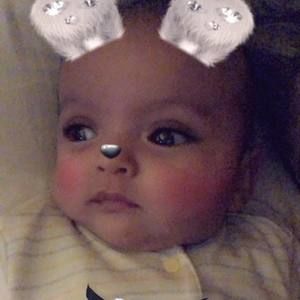 Meet your Posher, Eva